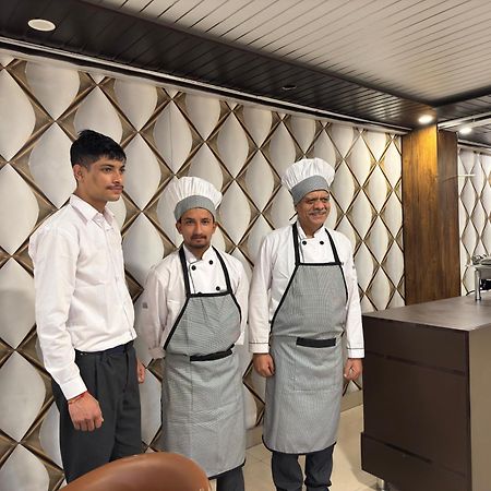 Ab'S Abode-A Boutique Hotel Mussoorie Bagian luar foto